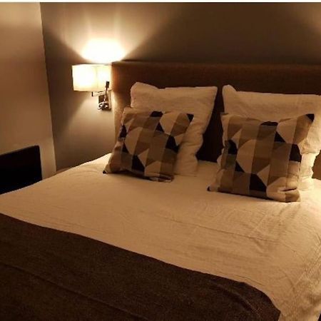 Cosy 3 Pieces En Face De La Gare Apartman Rambouillet Kültér fotó